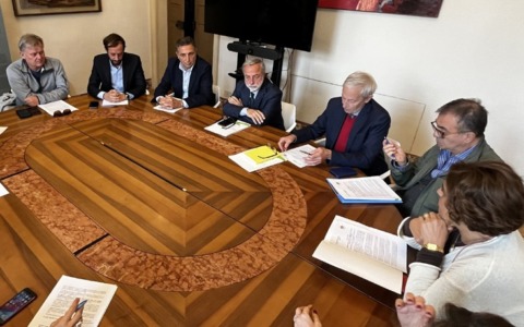 Novi Ligure: ispettori ambientali contro l’abbandono rifiuti. Apre il Centro del Riuso