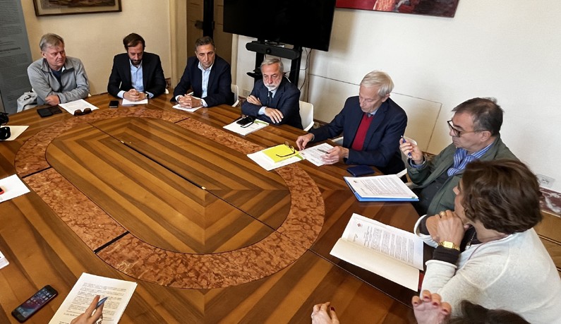 Novi Ligure: ispettori ambientali contro l’abbandono rifiuti. Apre il Centro del Riuso