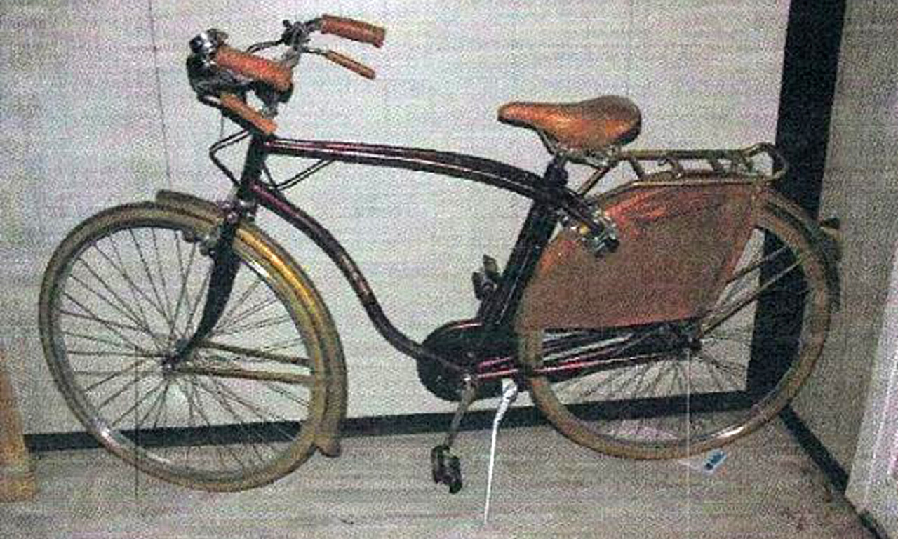 Nuovi documenti riaprono il caso sui pedali della bici di Stasi