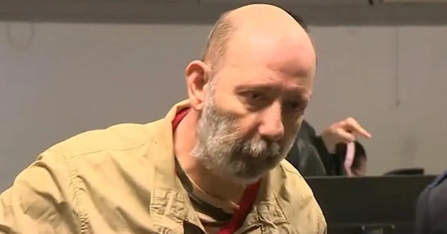 Omicidio con insulina, a giudizio infermiere già condannato all’ergastolo
