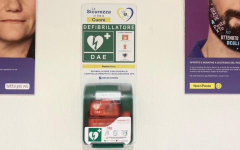 Poste Italiane: defibrillatori nella sede di Alessandria  per rafforzare la sicurezza negli spazi di lavoro