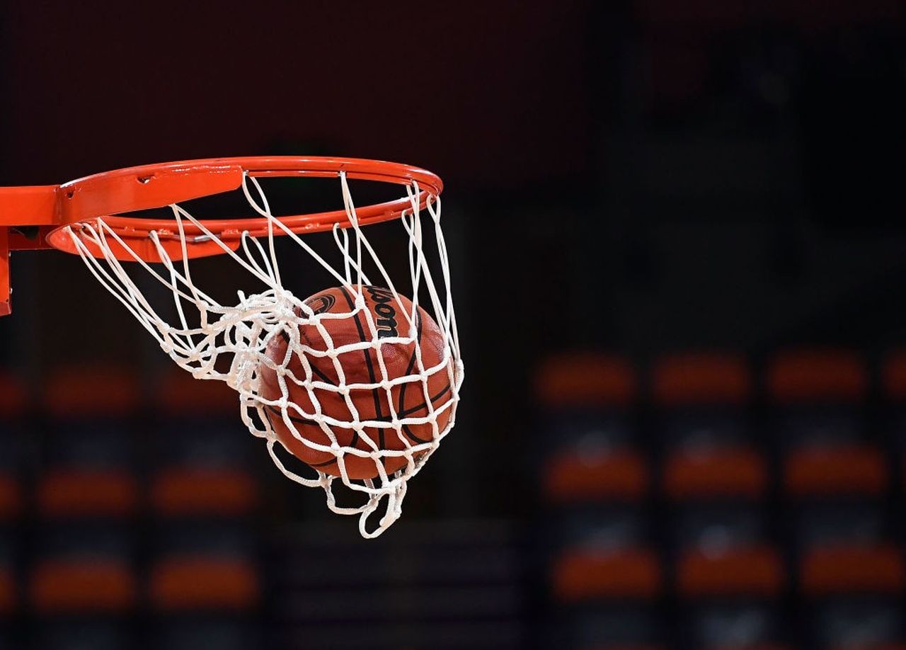 Primo successo in Eurocup per il Derthona Basket. Il trofeo Coni per il tamburello