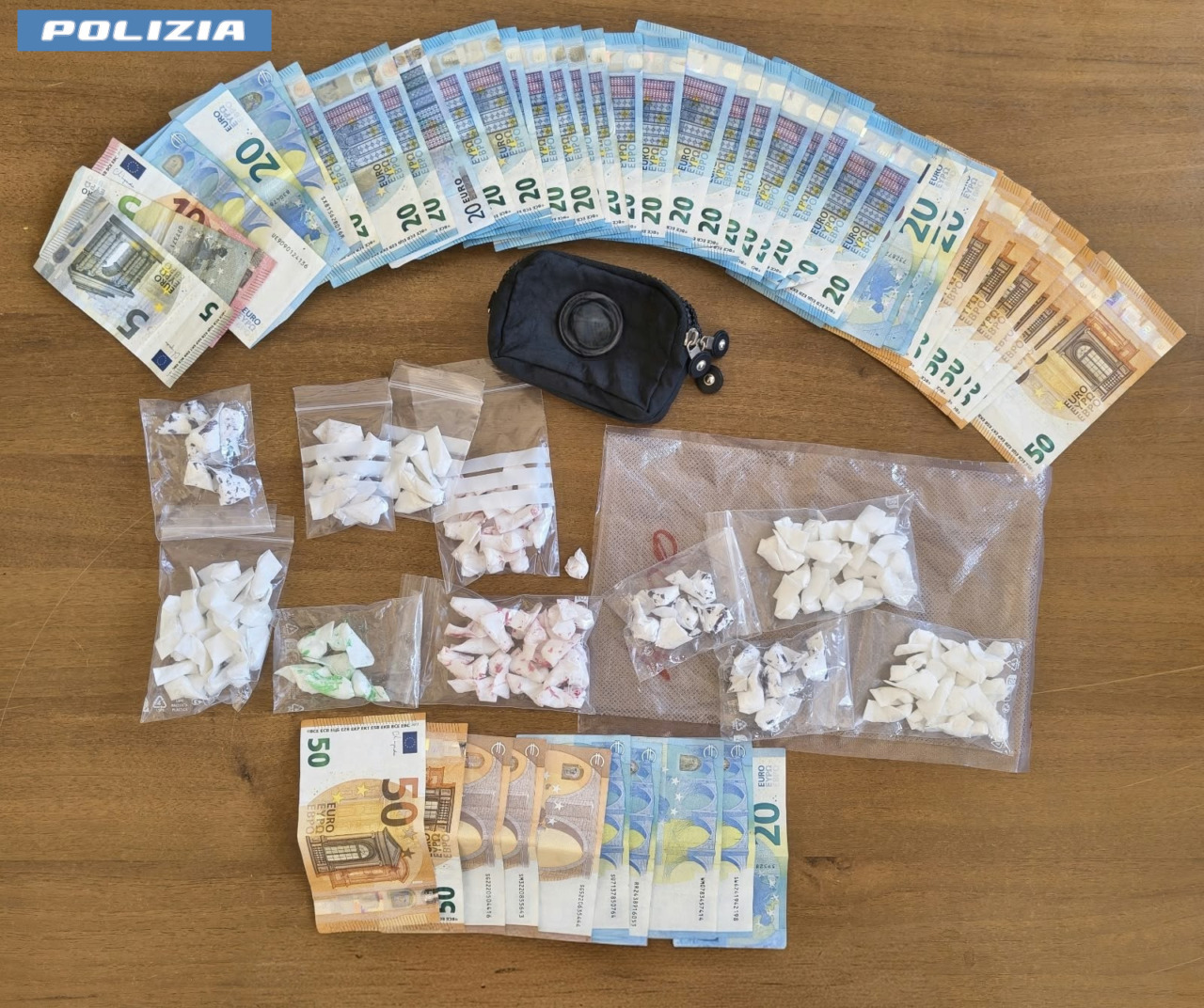 Roma, blitz anti-droga sulla Metro C: arrestato ventinovenne legato ai clan