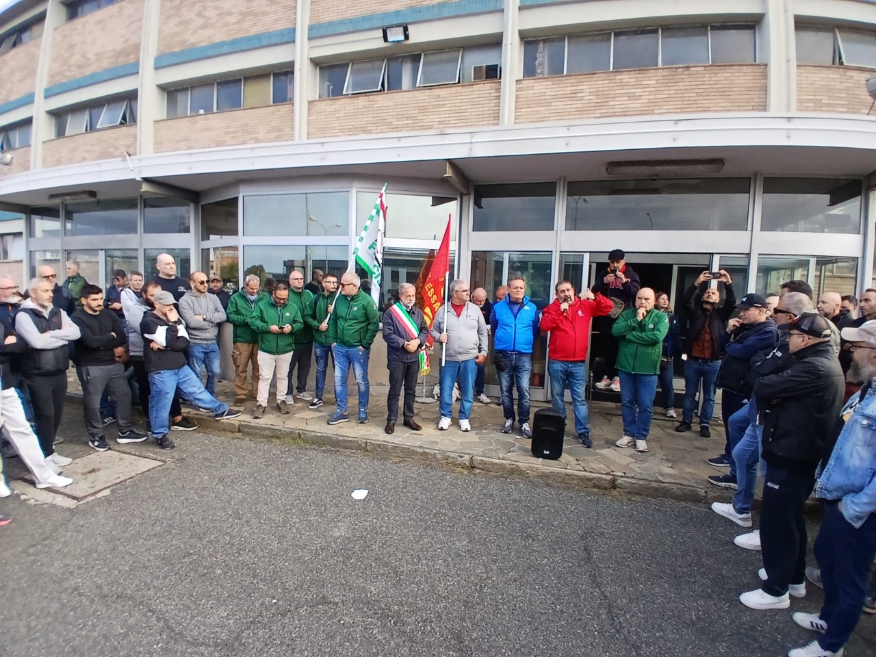 Sciopero di 24 ore in tutti i siti ex Ilva. Novi Ligure: “La pazienza è finita”