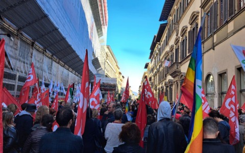 Sciopero generale, sarà un mercoledì di disagi in Toscana