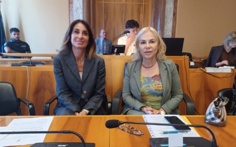 Scontro Muzio-Forza Italia, la sindaca Celentano: “Confronto e responsabilità per il bene della città”