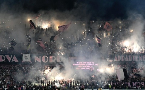 Serie B, Modena secondo: questa sera Pisa-Palermo