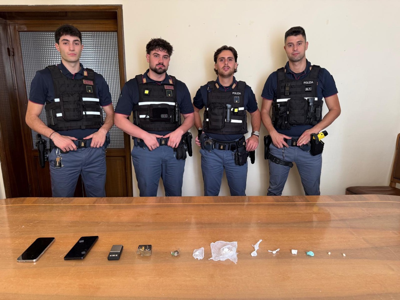 Siena, arrestato con la droga negli slip. Ventiduenne pachistano evade dai domiciliari