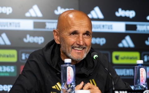 Spalletti: “Nessuno mi ha chiesto di passare al 3-5-2”