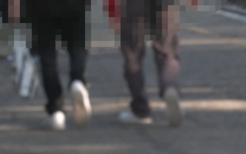 Tentano di rubare monopattino di un compagno di scuola, denunciati due 15enni