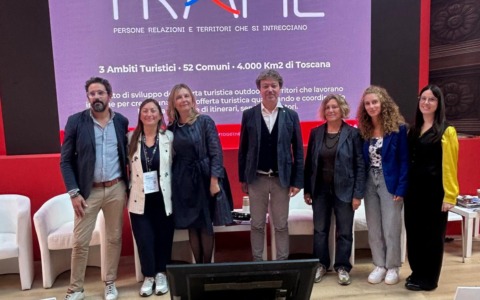 Tre territori toscani si uniscono per strutturare una nuova offerta di turismo all’aria aperta.