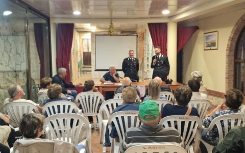 Truffe agli anziani, incontro formativo con i Carabinieri