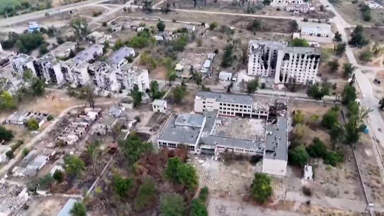 Ucraina: per la prima volta dopo quattro anni di guerra, tacciono le armi al fronte