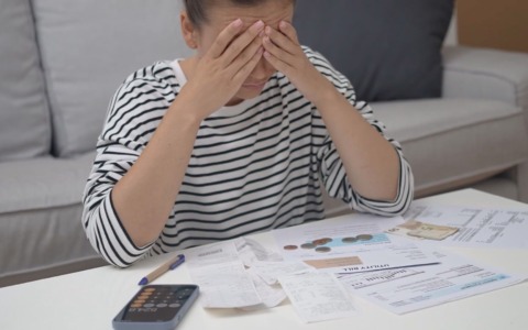 Una legge ad hoc dalla Regione per aiutare le famiglie in difficoltà economica temporanea